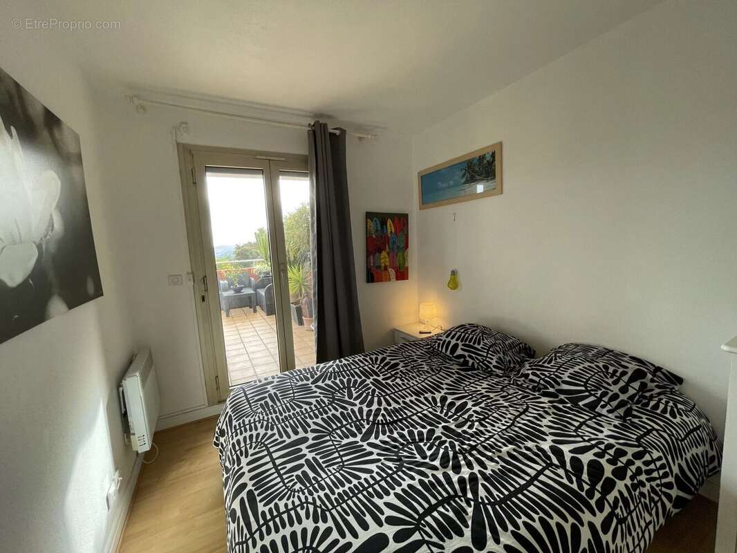 Appartement à MANDELIEU-LA-NAPOULE