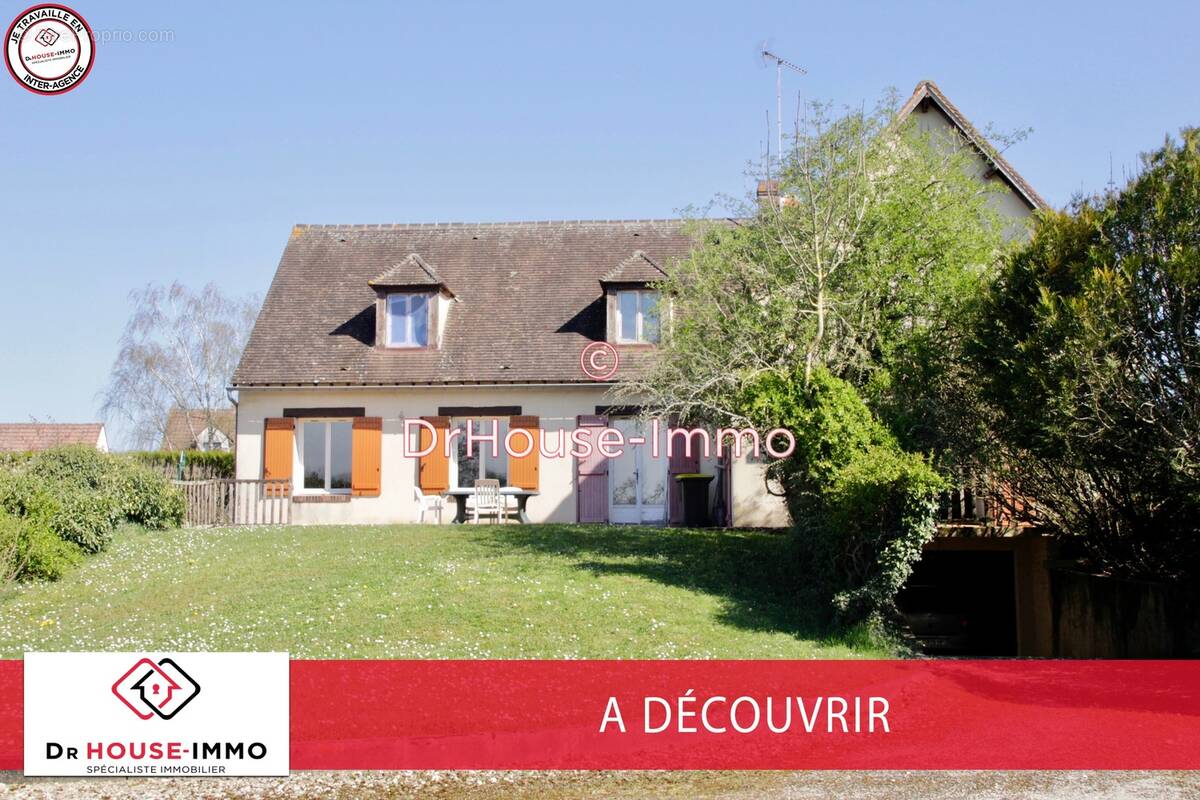 Maison à FERRIERES-EN-GATINAIS