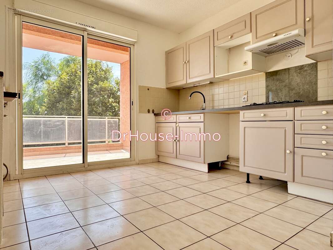 Appartement à SAINTE-MARIE