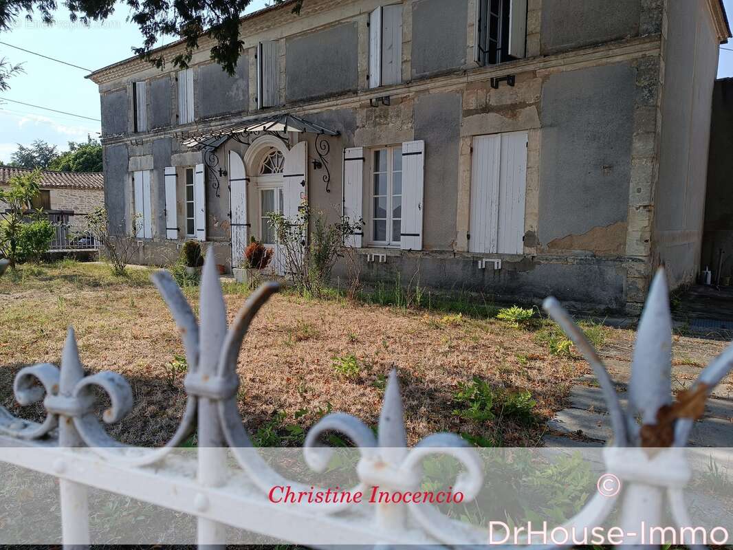 Maison à BLAYE