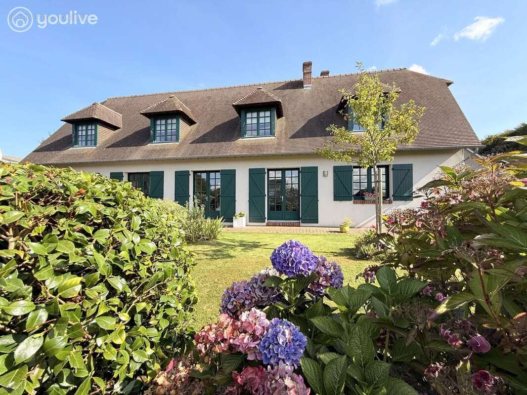 Maison à ANGERVILLE-LA-MARTEL