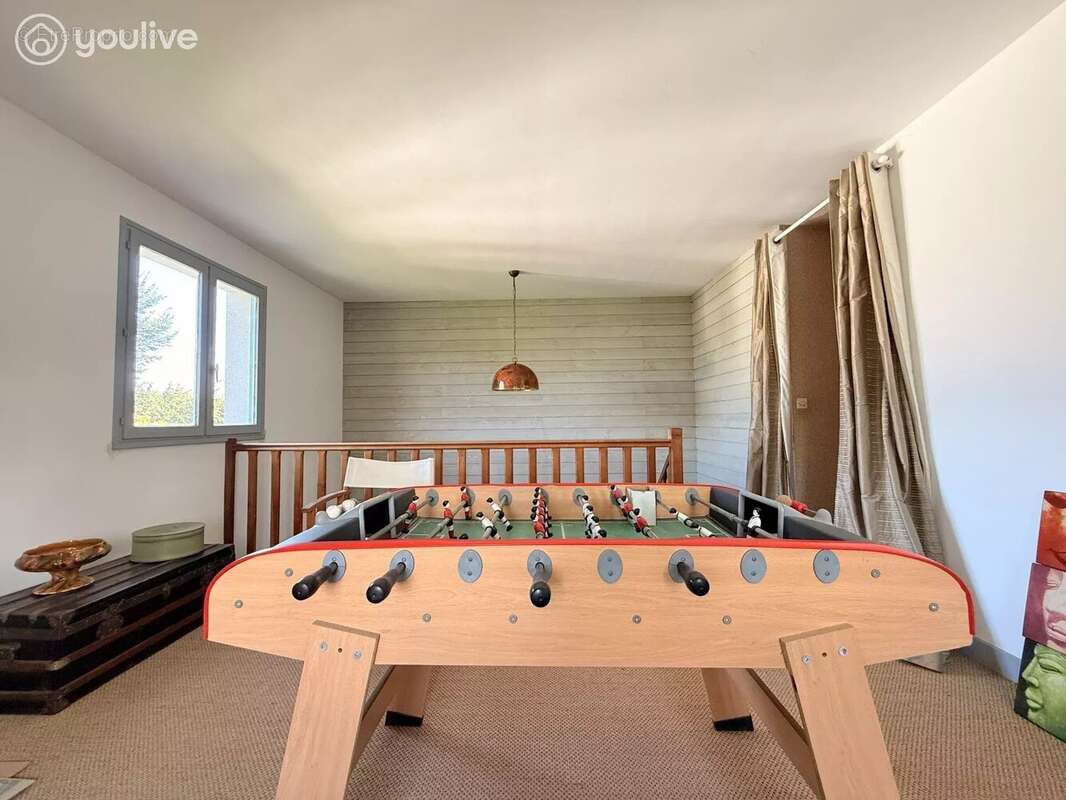 Maison à ANGERVILLE-LA-MARTEL