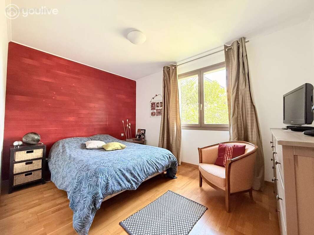 Maison à ANGERVILLE-LA-MARTEL