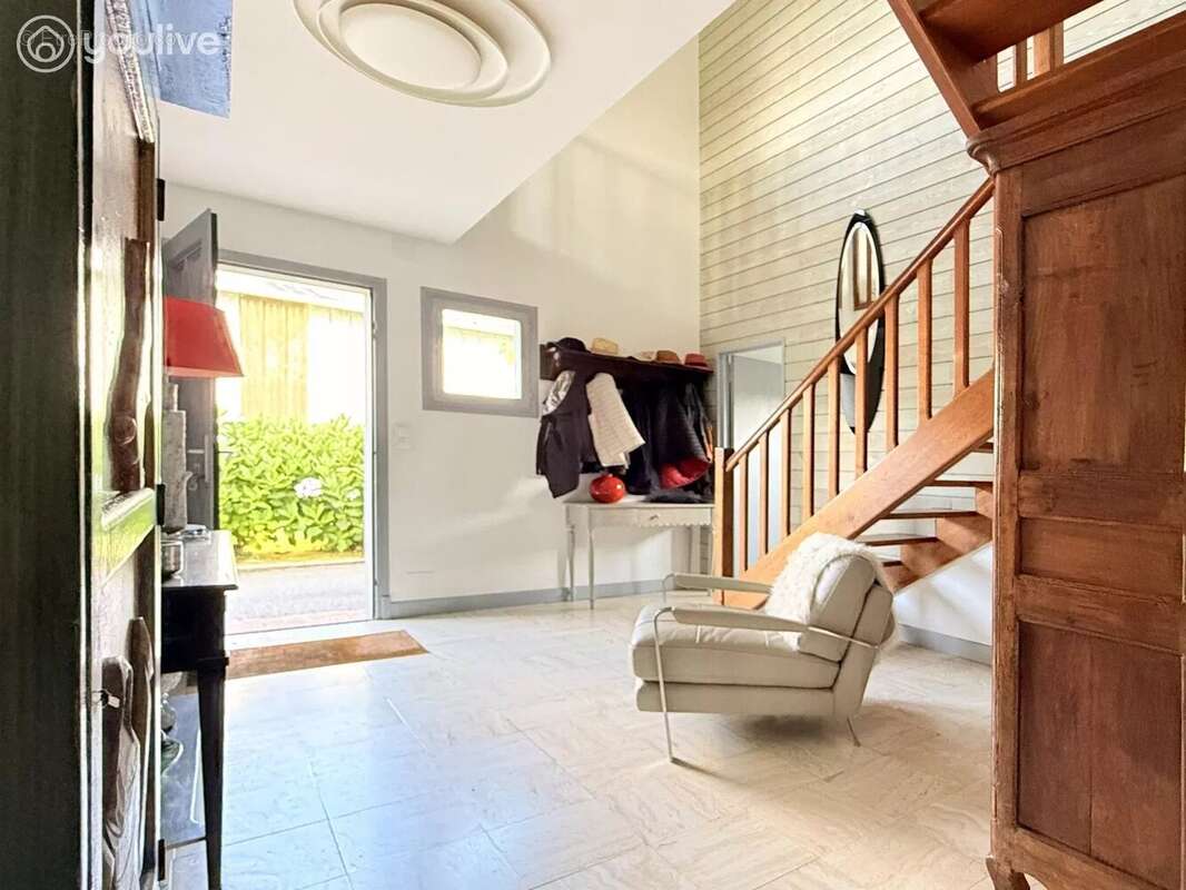 Maison à ANGERVILLE-LA-MARTEL