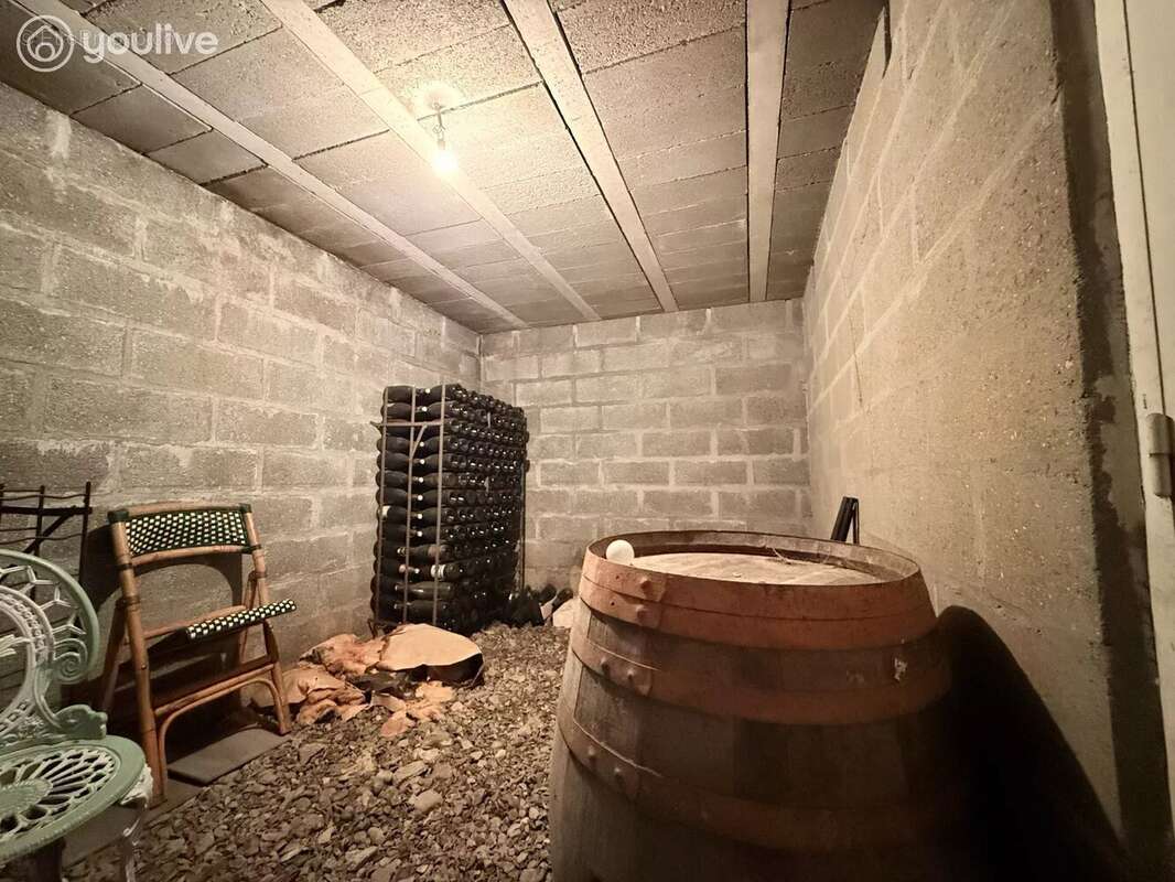 Maison à ANGERVILLE-LA-MARTEL