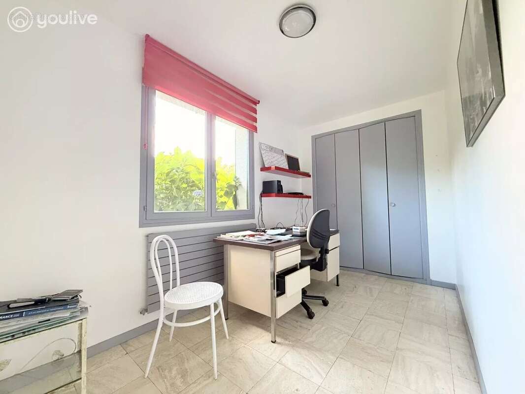 Maison à ANGERVILLE-LA-MARTEL