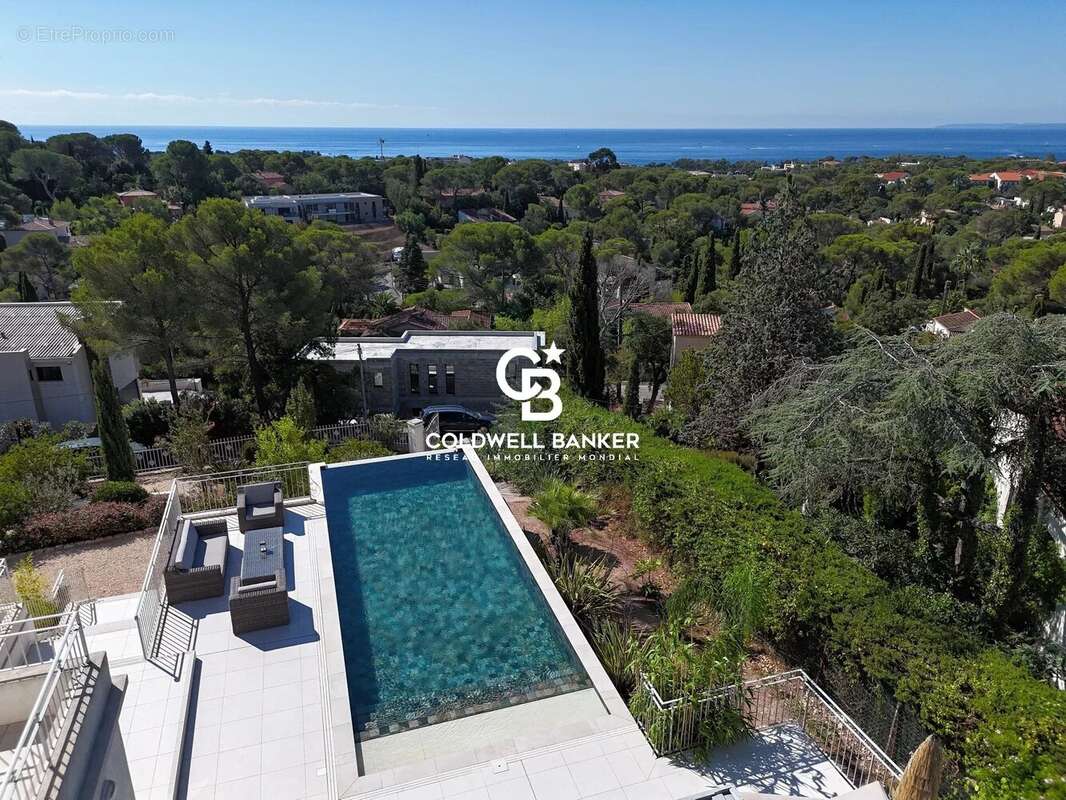 Maison à SAINT-RAPHAEL