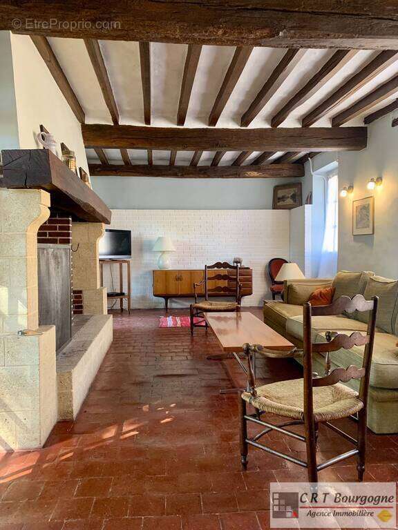 Maison à VILLIERS-SAINT-BENOIT