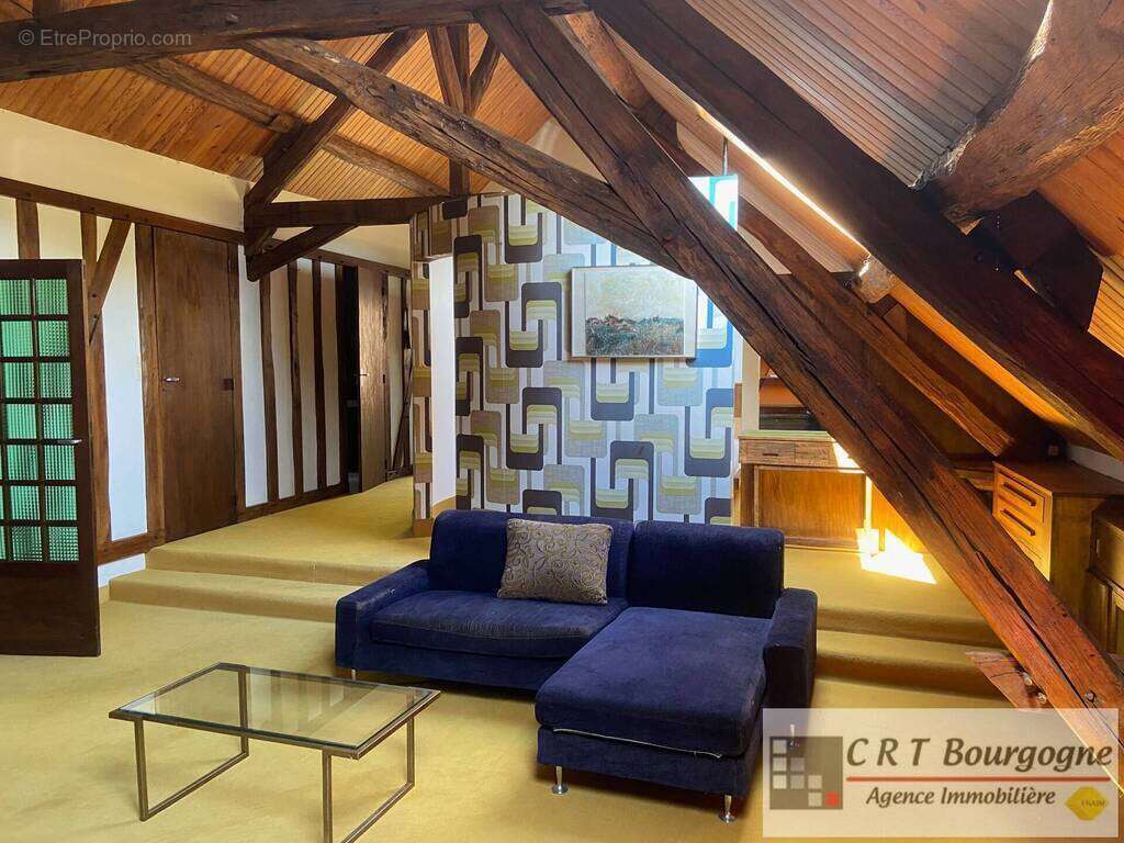 Maison à VILLIERS-SAINT-BENOIT