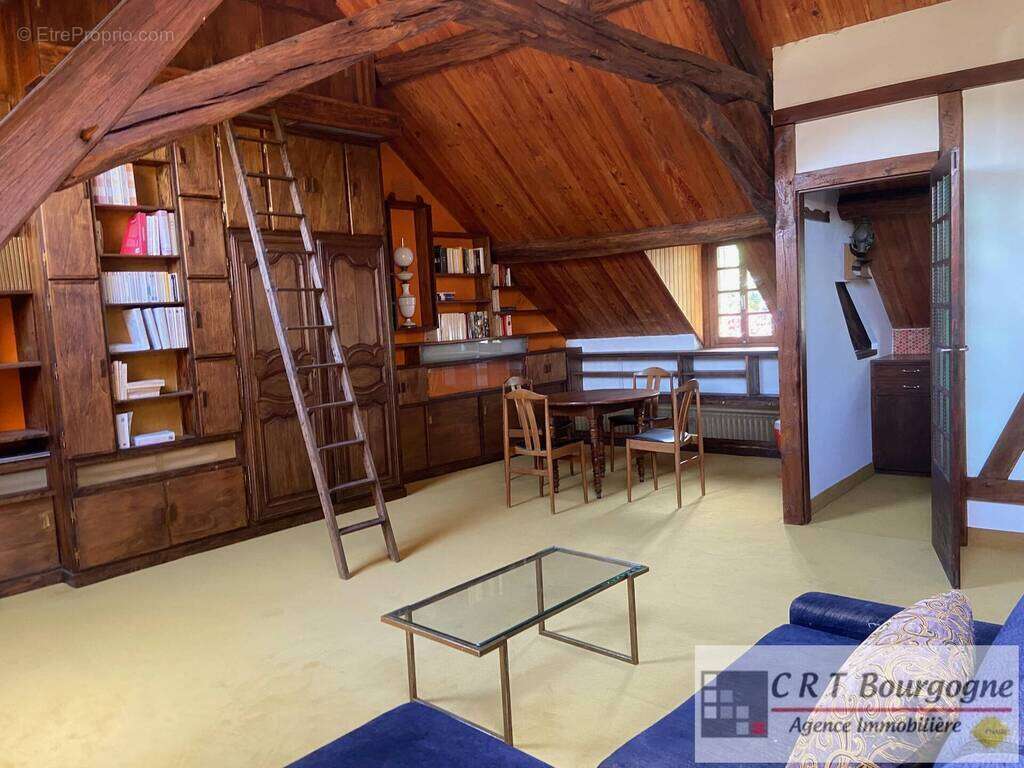 Maison à VILLIERS-SAINT-BENOIT