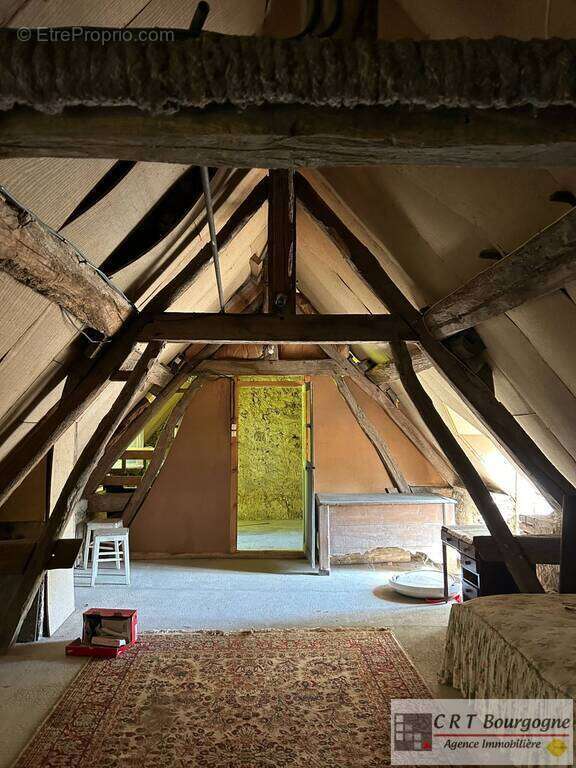 Maison à VILLIERS-SAINT-BENOIT