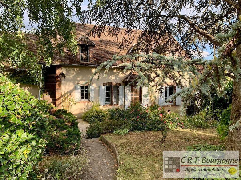 Maison à VILLIERS-SAINT-BENOIT