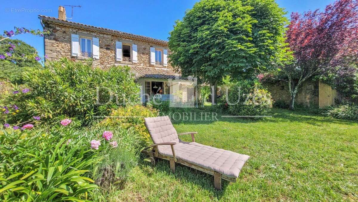 Photo 2 - Maison à UZES