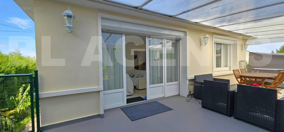 20250823_143325 - Maison à COULOMMIERS