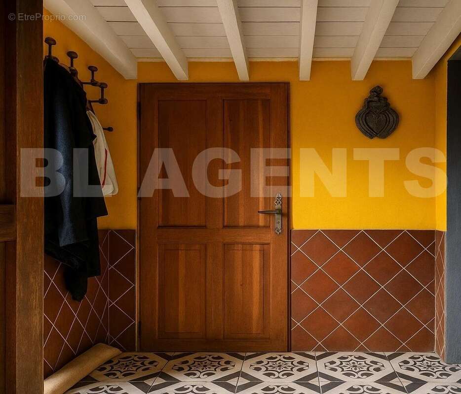 20250822_1523 - Maison à LISIEUX