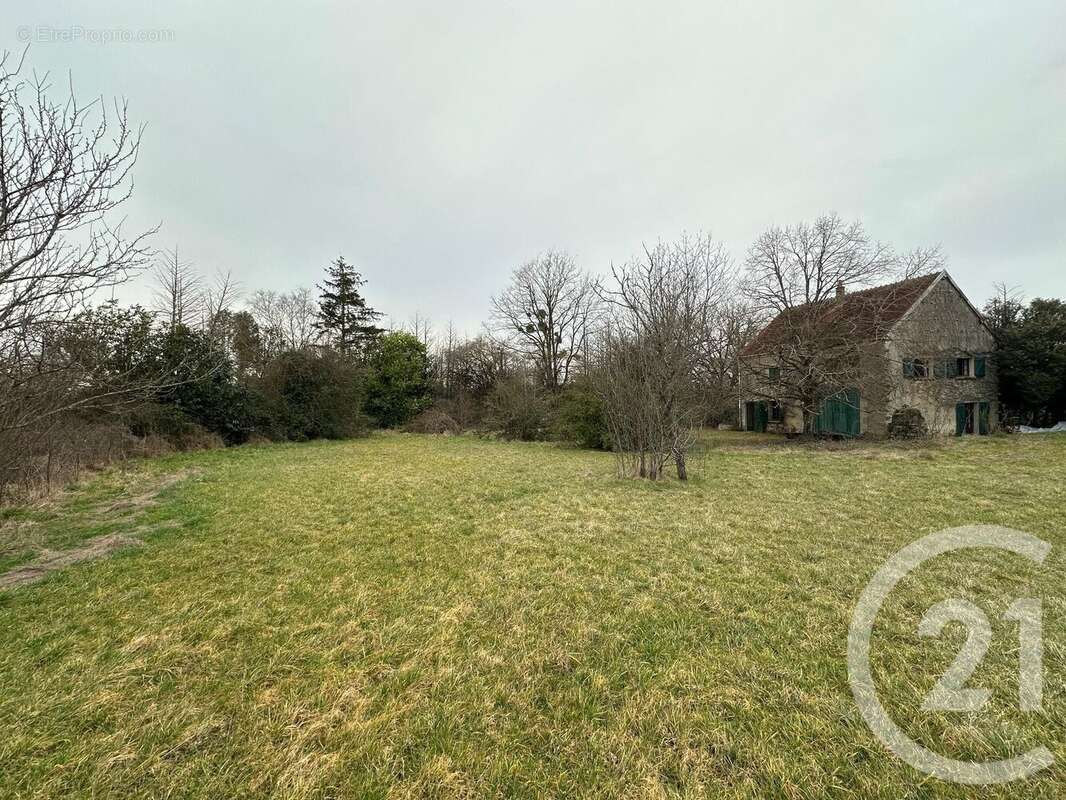 Maison à ETAIS-LA-SAUVIN