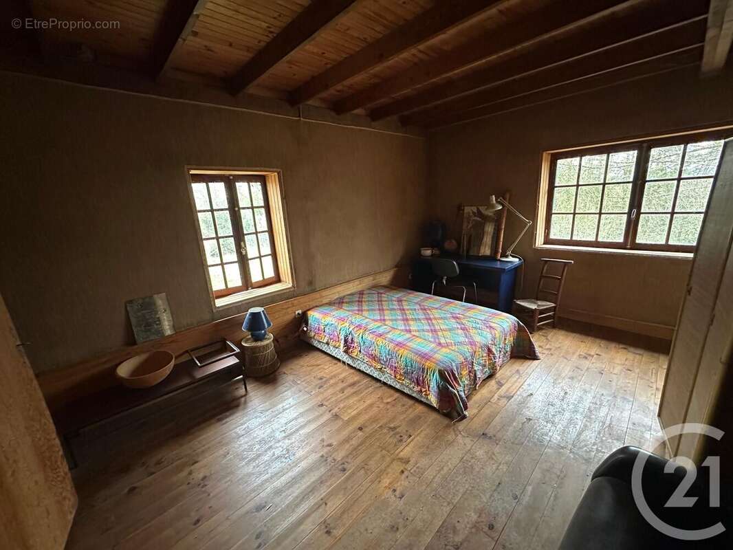 Maison à ETAIS-LA-SAUVIN