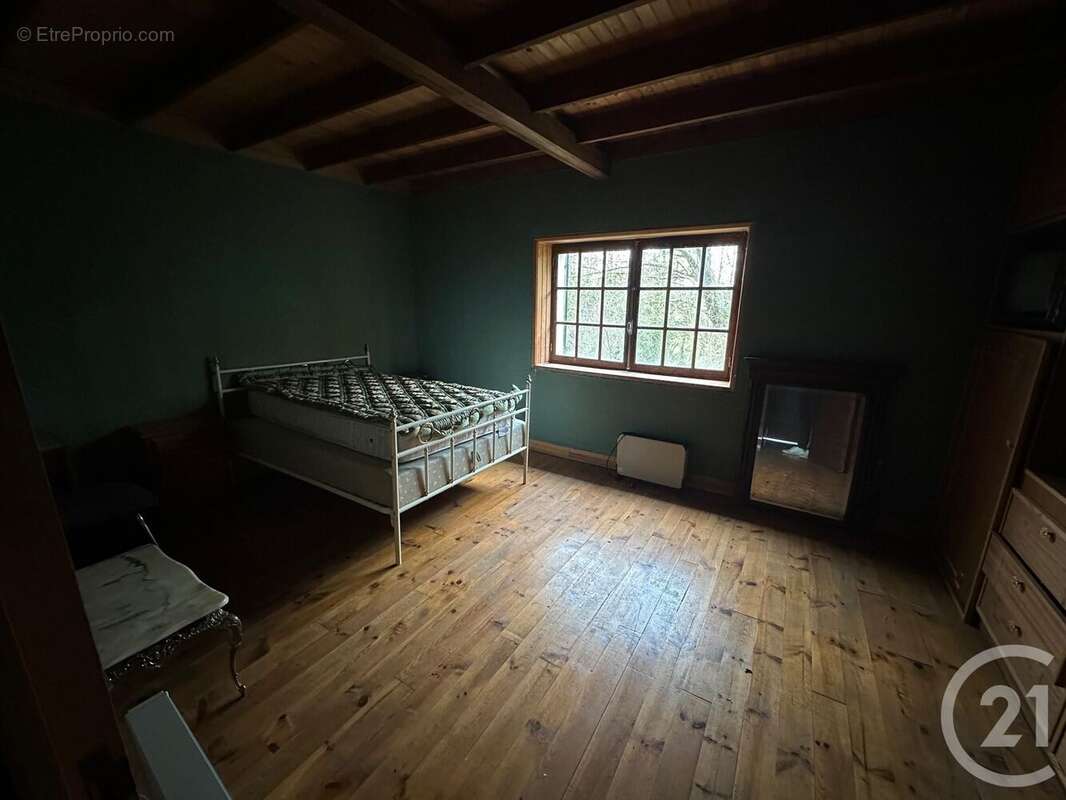 Maison à ETAIS-LA-SAUVIN