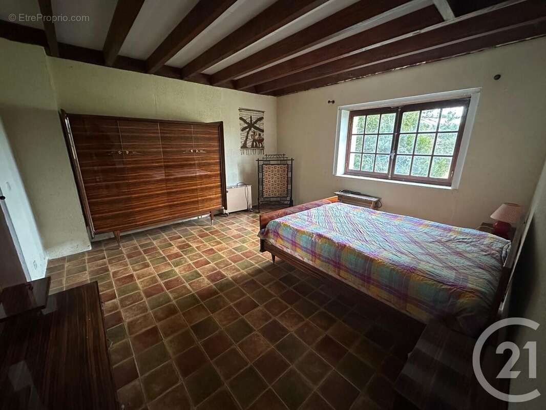 Maison à ETAIS-LA-SAUVIN