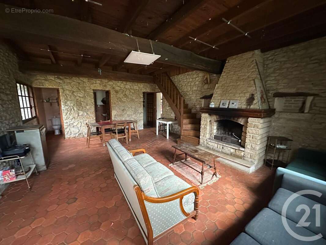 Maison à ETAIS-LA-SAUVIN