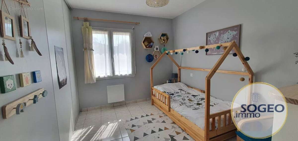 Maison à SAINT-PIERRE-DU-MONT