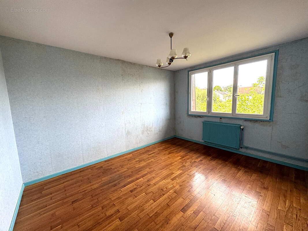 Maison à NEUILLY-LES-DIJON