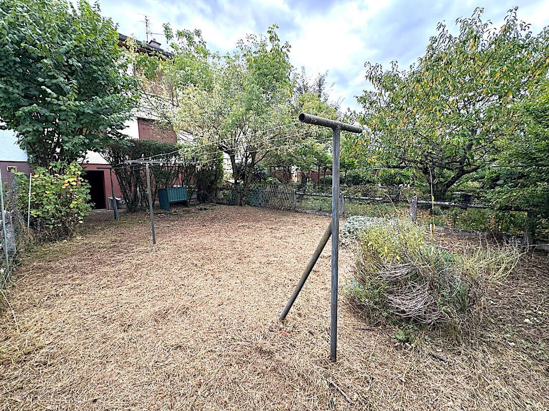 Maison à NEUILLY-LES-DIJON