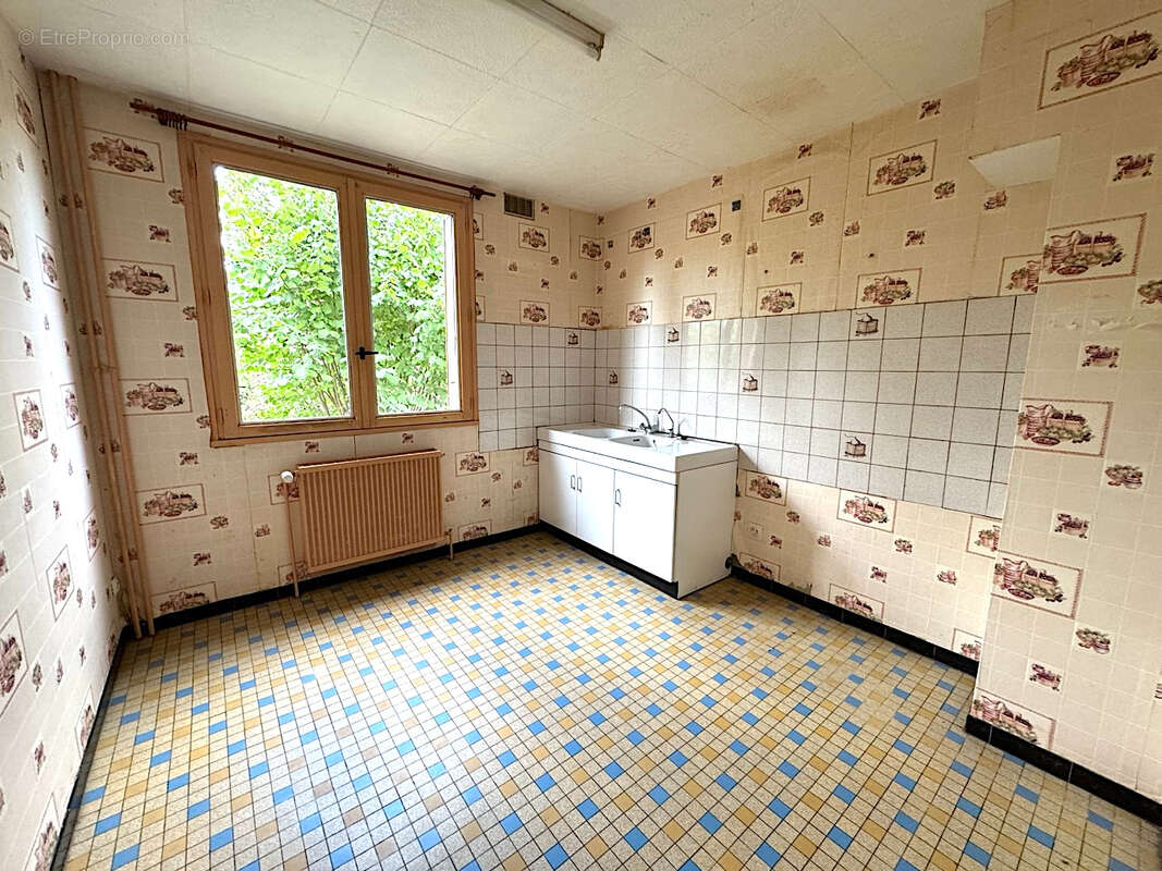 Maison à NEUILLY-LES-DIJON