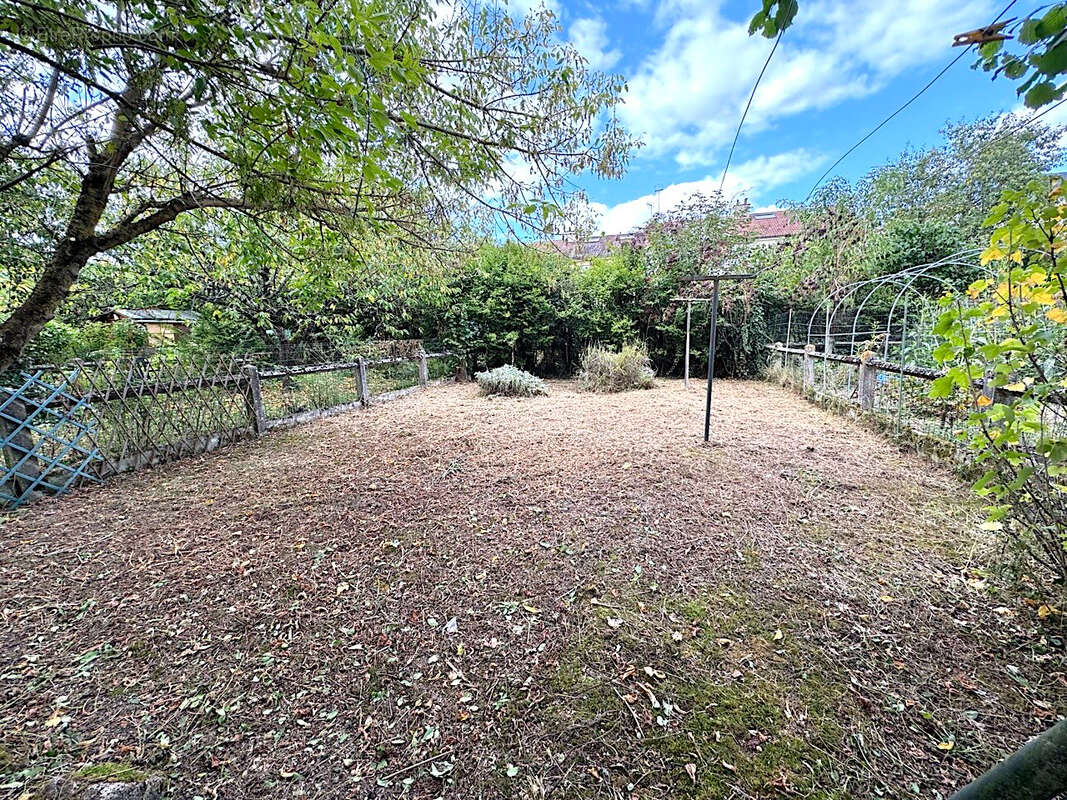 Maison à NEUILLY-LES-DIJON