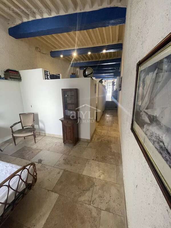 Appartement à ROGNES