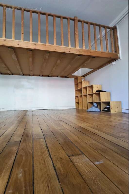 Appartement à PARIS-11E