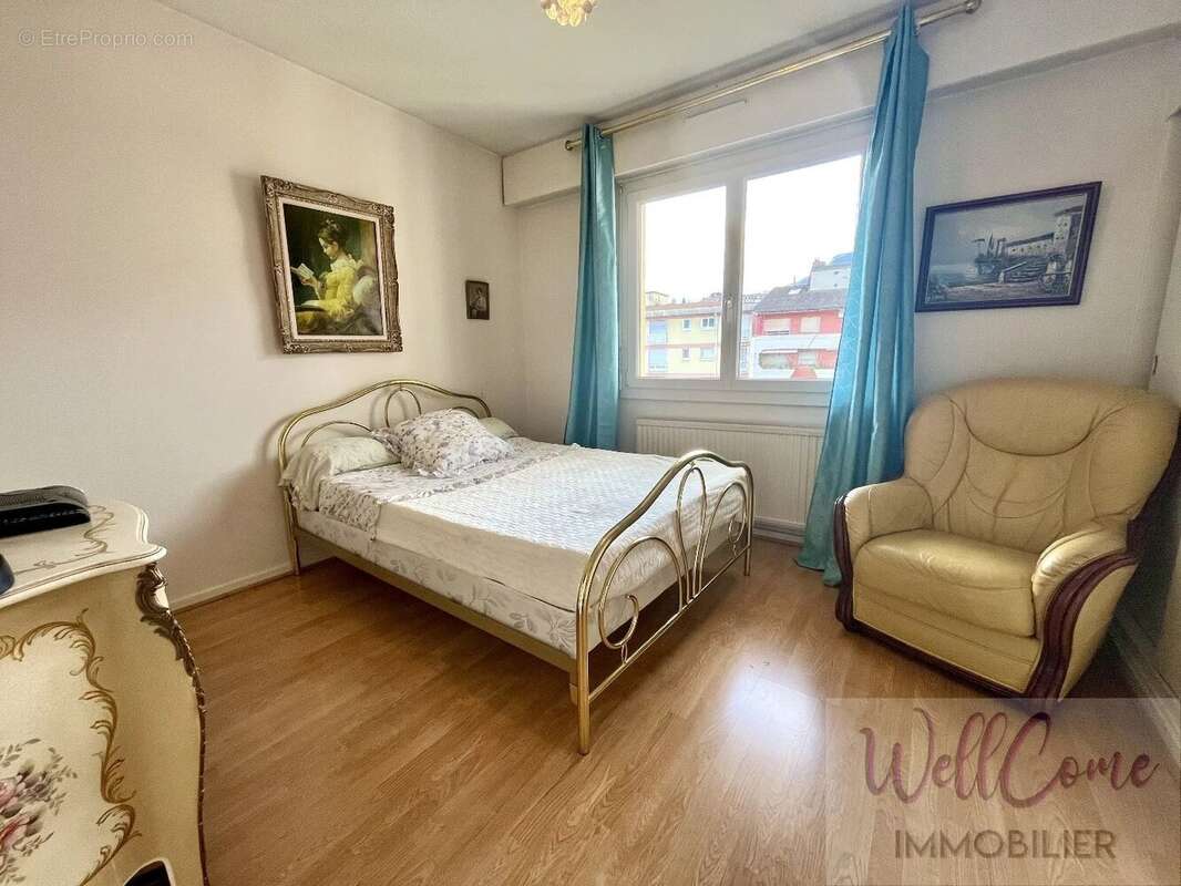 Appartement à AIX-LES-BAINS