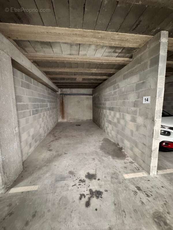 Appartement à LA CHAPELLE-SAINT-MESMIN