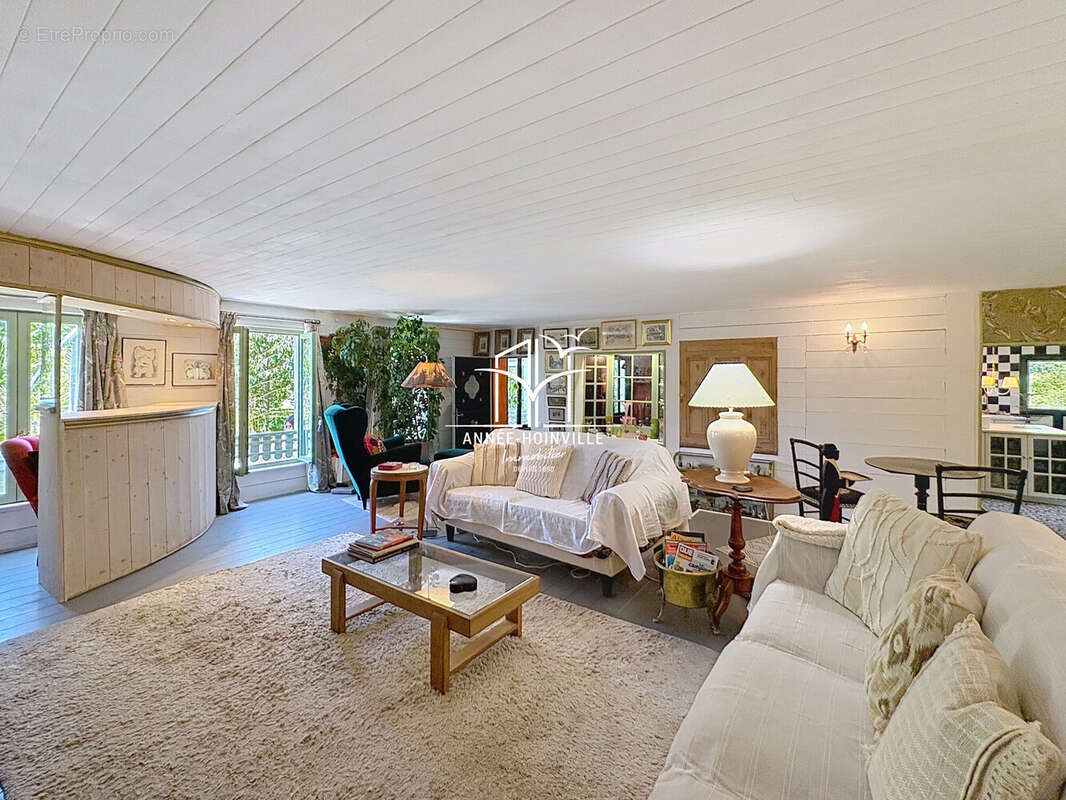 Maison à TROUVILLE-SUR-MER