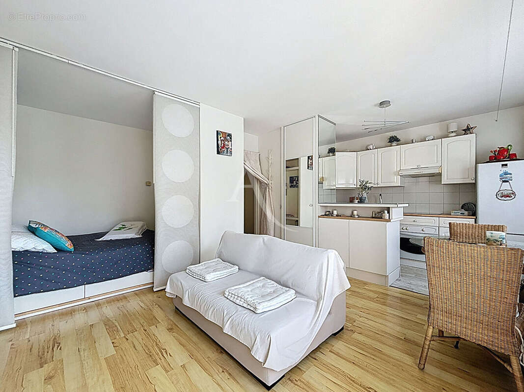 Appartement à SURESNES