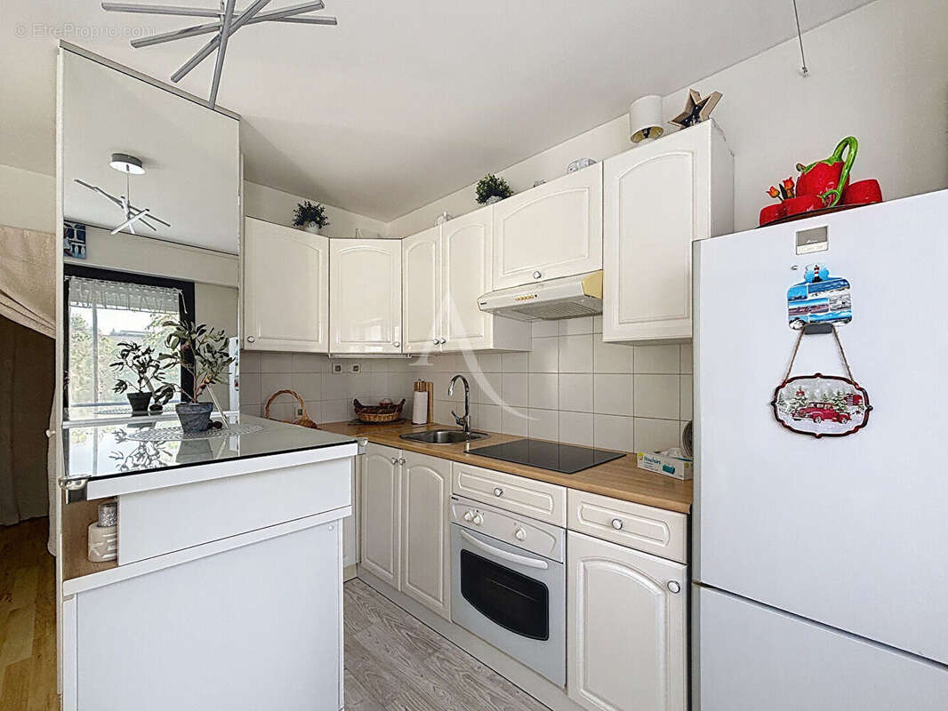 Appartement à SURESNES