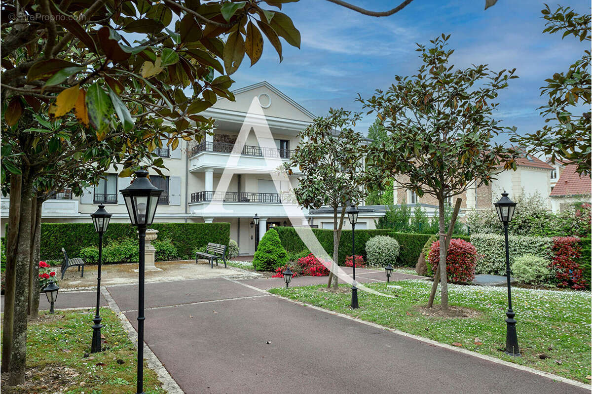 Appartement à SAINT-CYR-L&#039;ECOLE