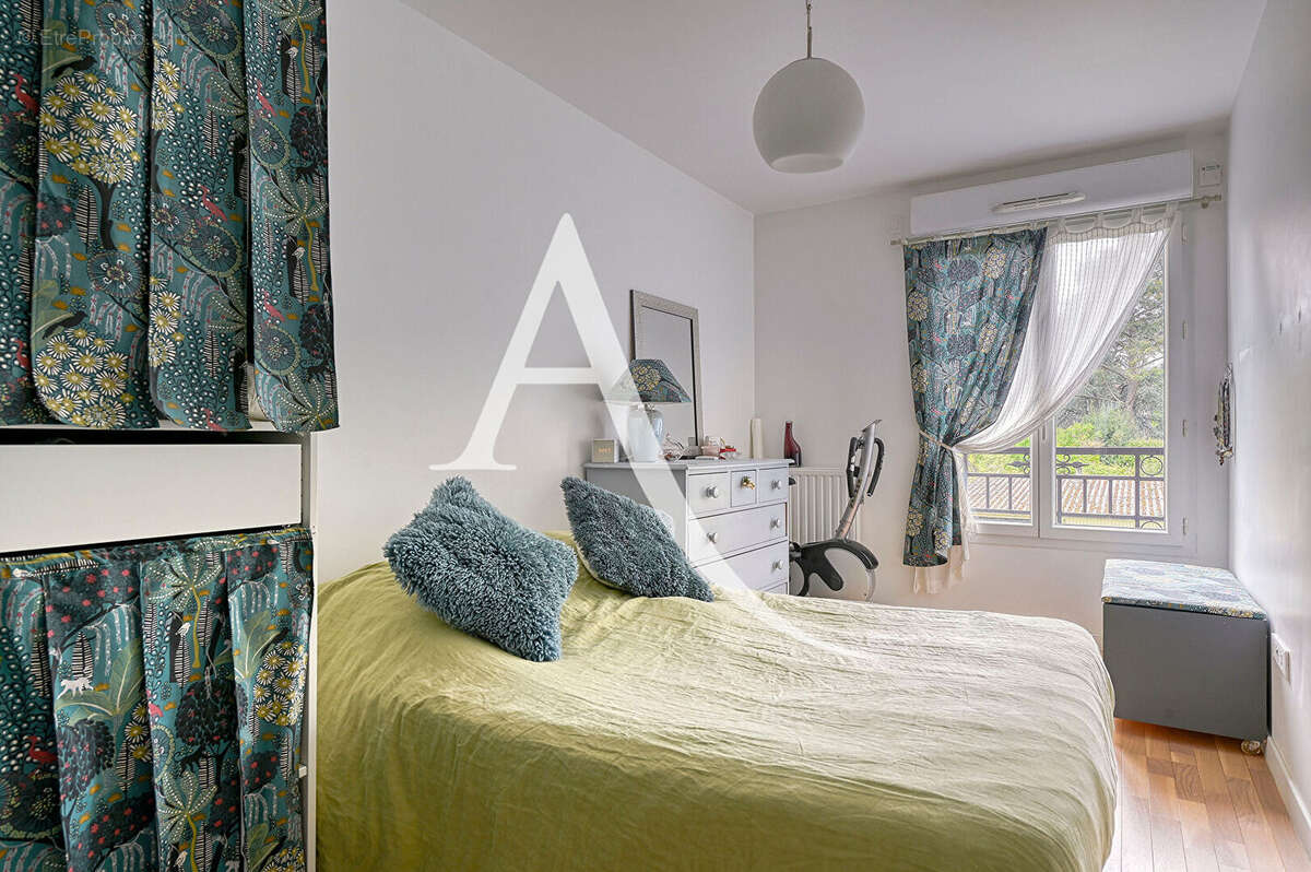 Appartement à SAINT-CYR-L&#039;ECOLE