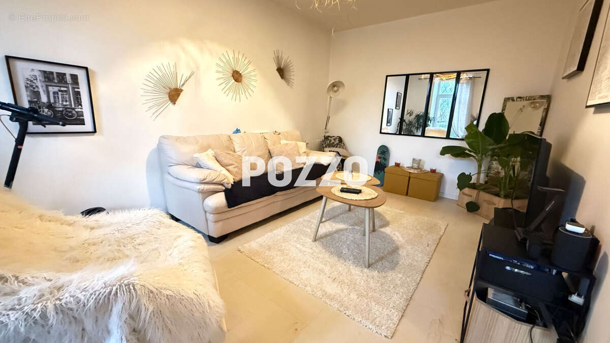 Appartement à LA HAYE-PESNEL