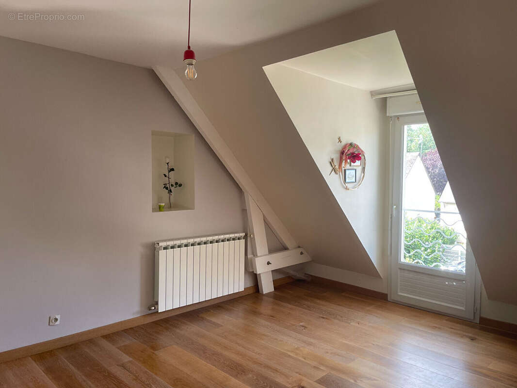 Maison à VERNOU-SUR-BRENNE