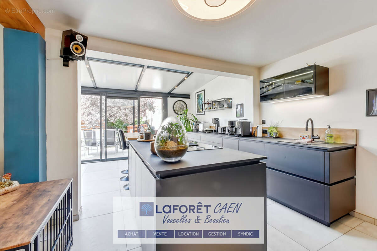 Maison à CORMELLES-LE-ROYAL