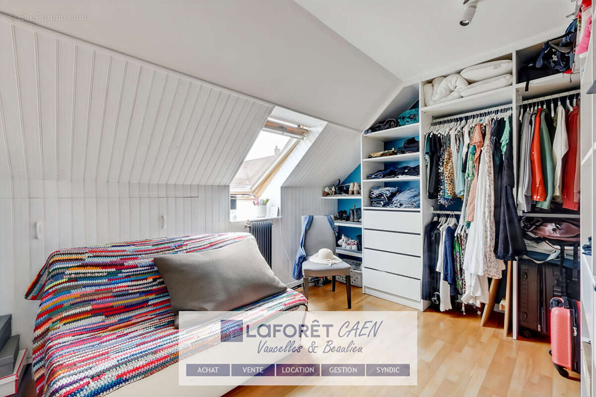 Maison à CORMELLES-LE-ROYAL