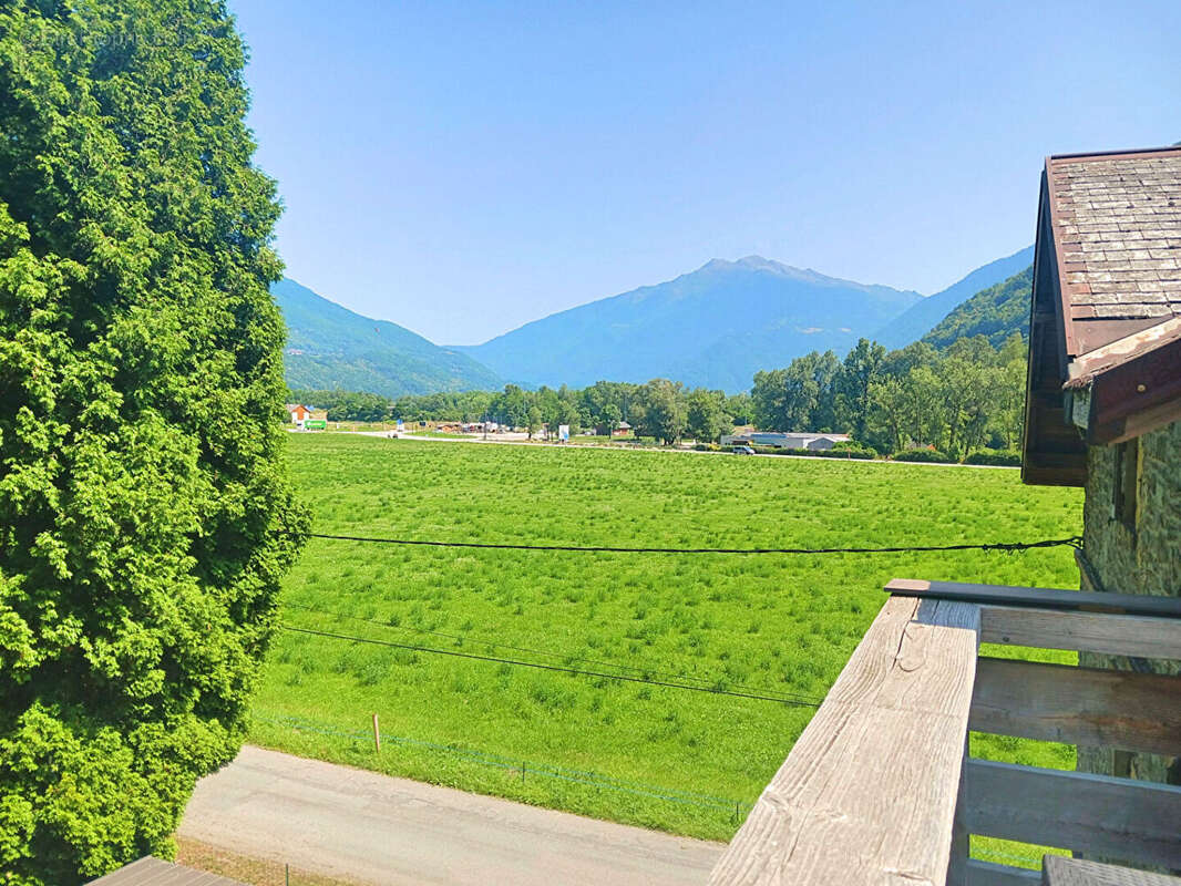 Maison à SAINT-PIERRE-DE-BELLEVILLE