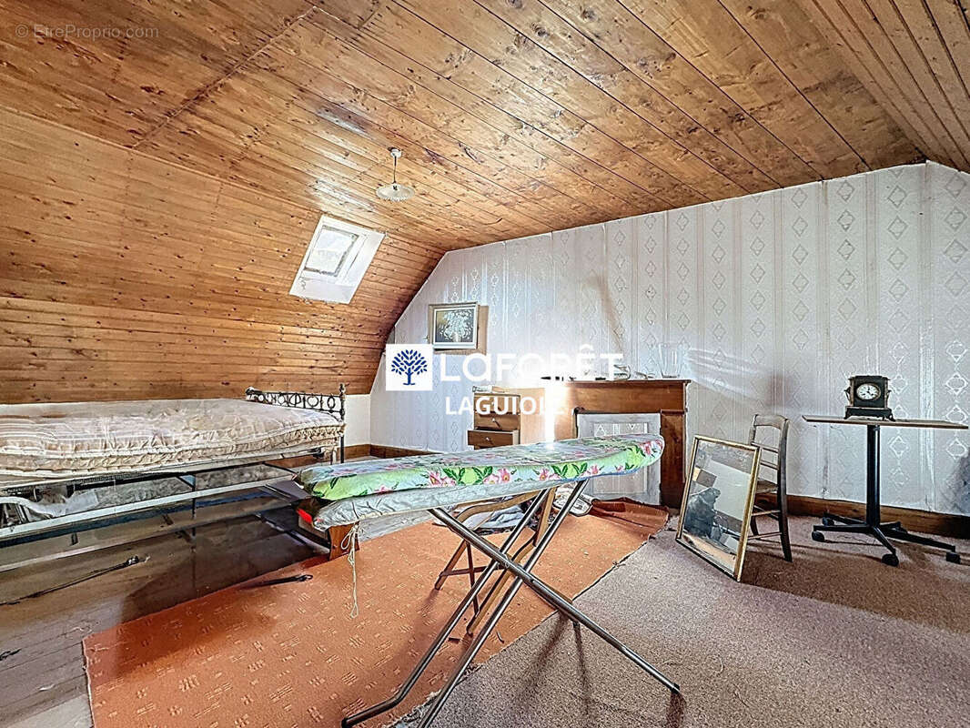 Maison à CHAUDES-AIGUES