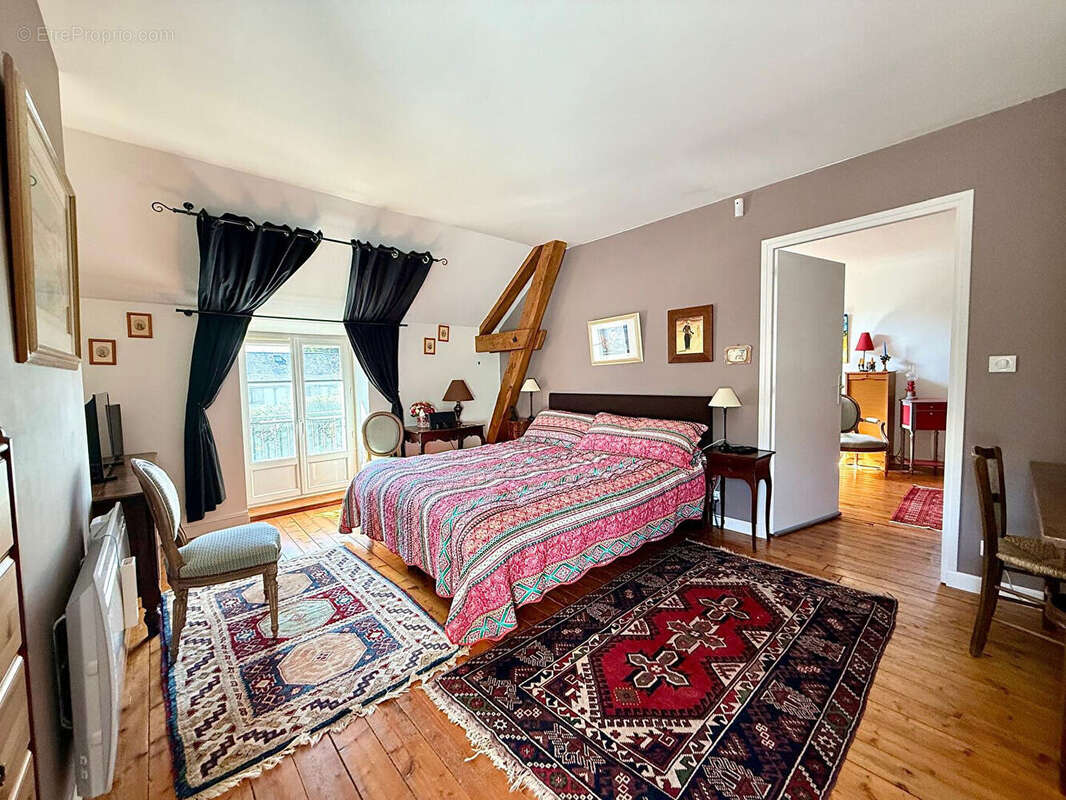 Maison à MILLY-LA-FORET