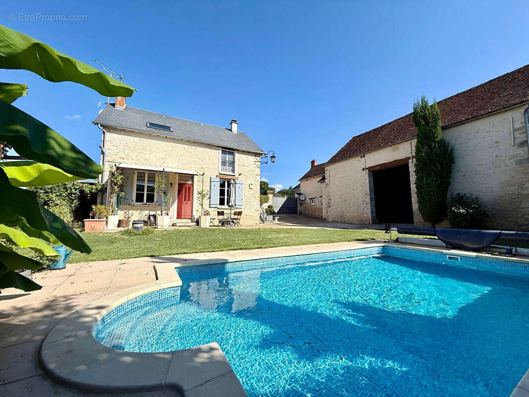 Maison à MILLY-LA-FORET