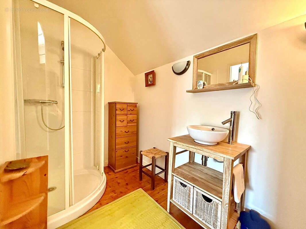 Maison à MILLY-LA-FORET