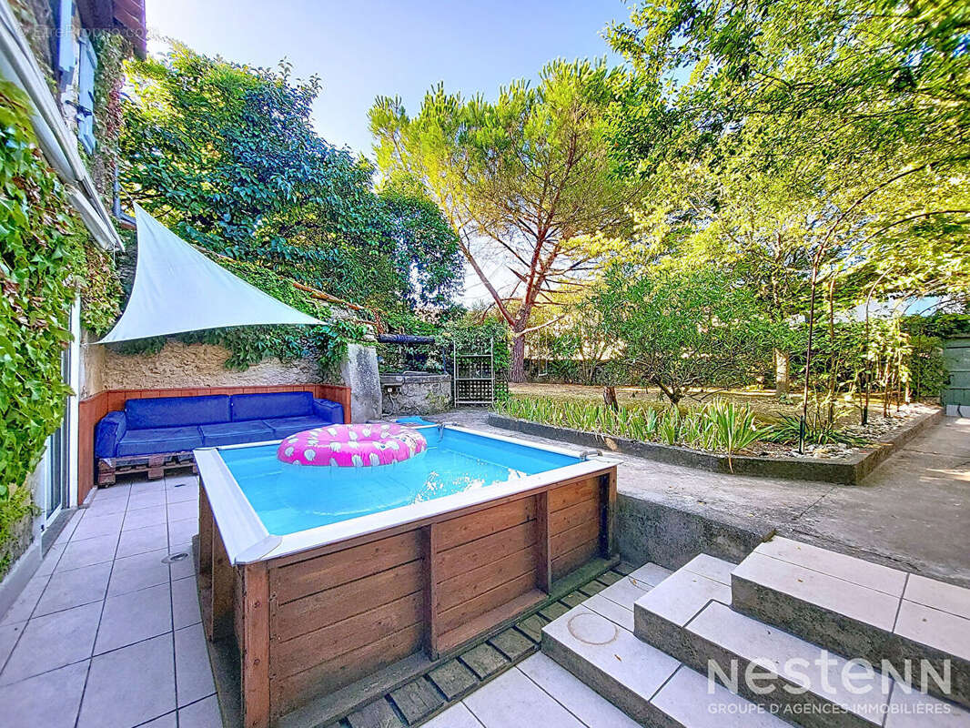 Maison à VALENCE-SUR-BAISE