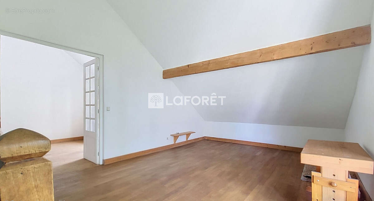 Maison à VILLIERS-LE-BEL