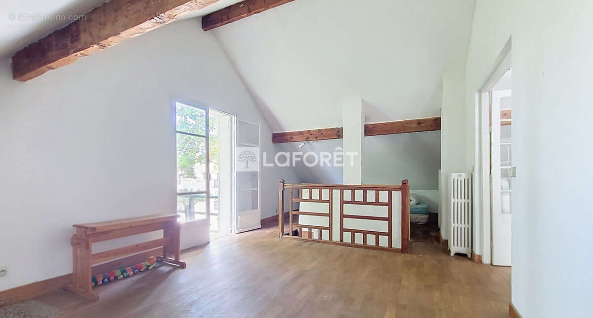 Maison à VILLIERS-LE-BEL